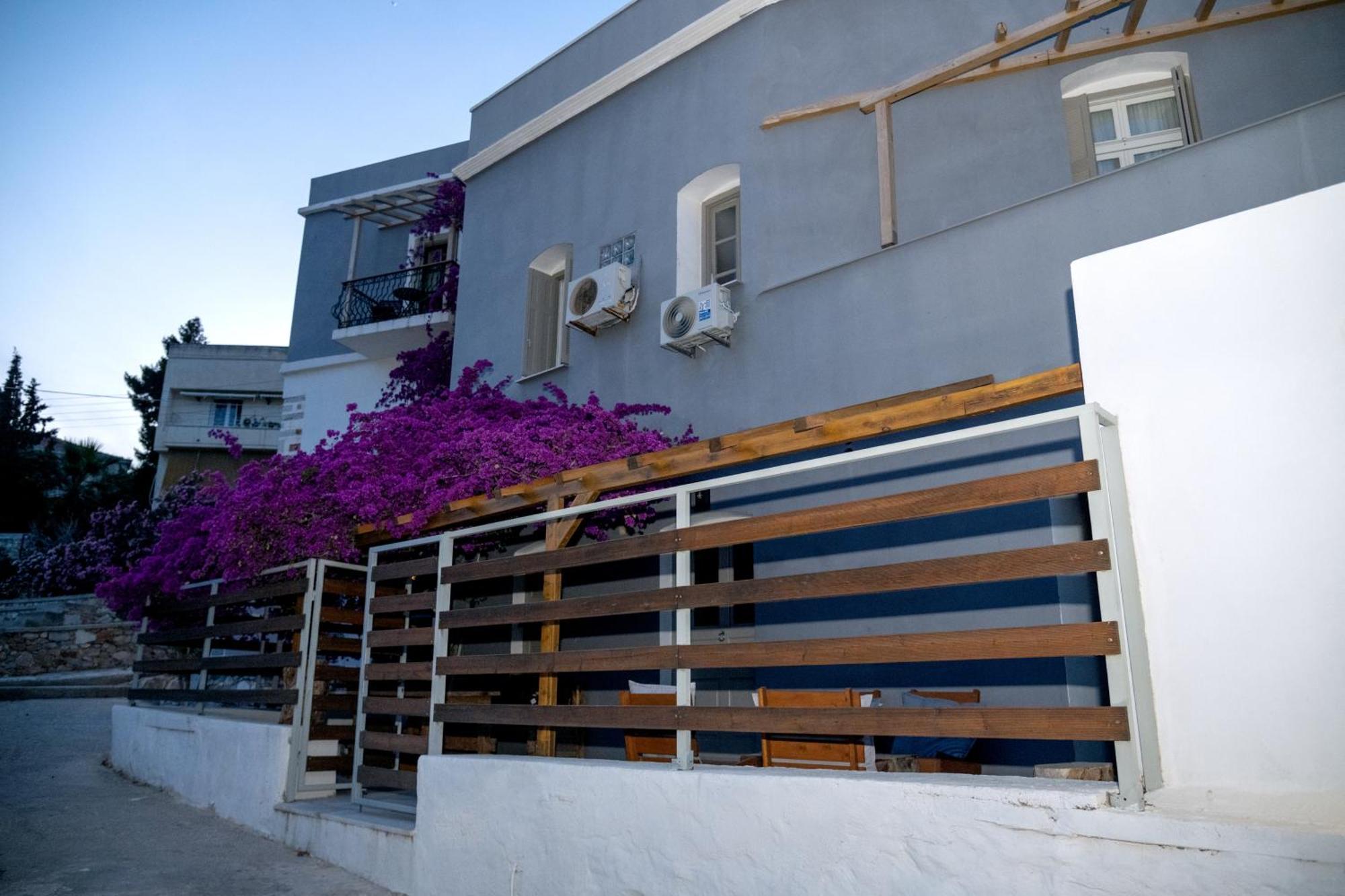 Axilleion Boutique Hotel Ermoupoli Exterior photo