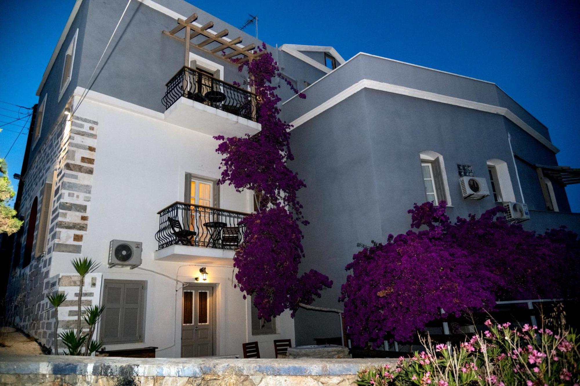 Axilleion Boutique Hotel Ermoupoli Exterior photo