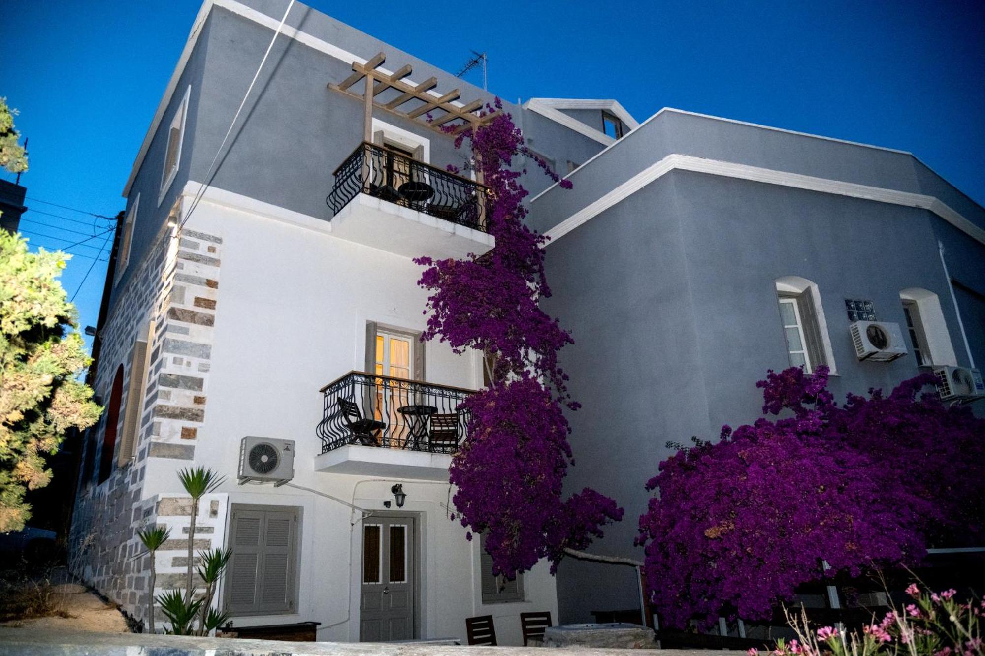 Axilleion Boutique Hotel Ermoupoli Exterior photo