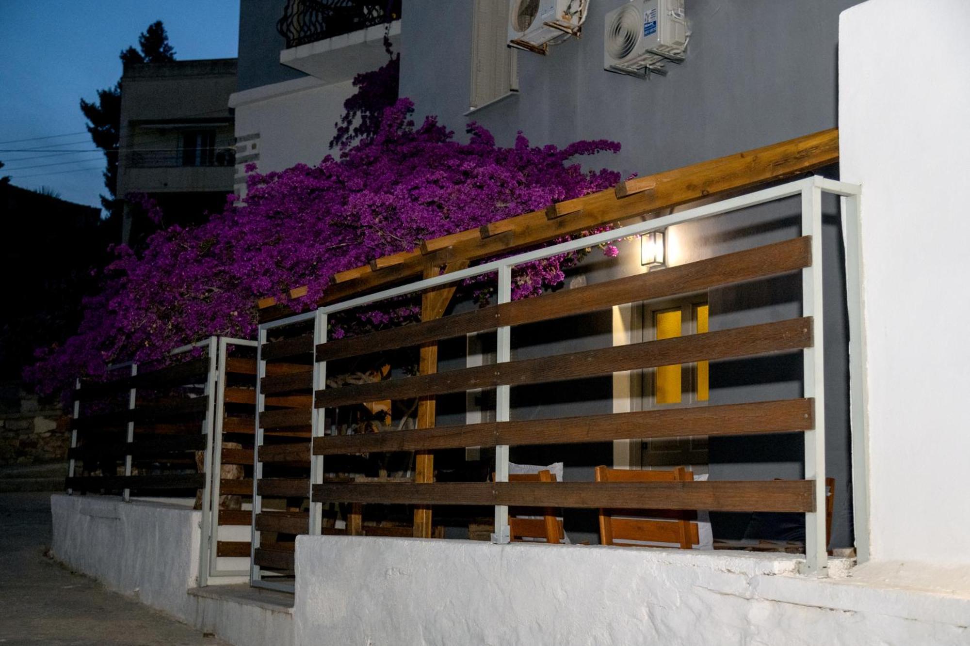 Axilleion Boutique Hotel Ermoupoli Exterior photo