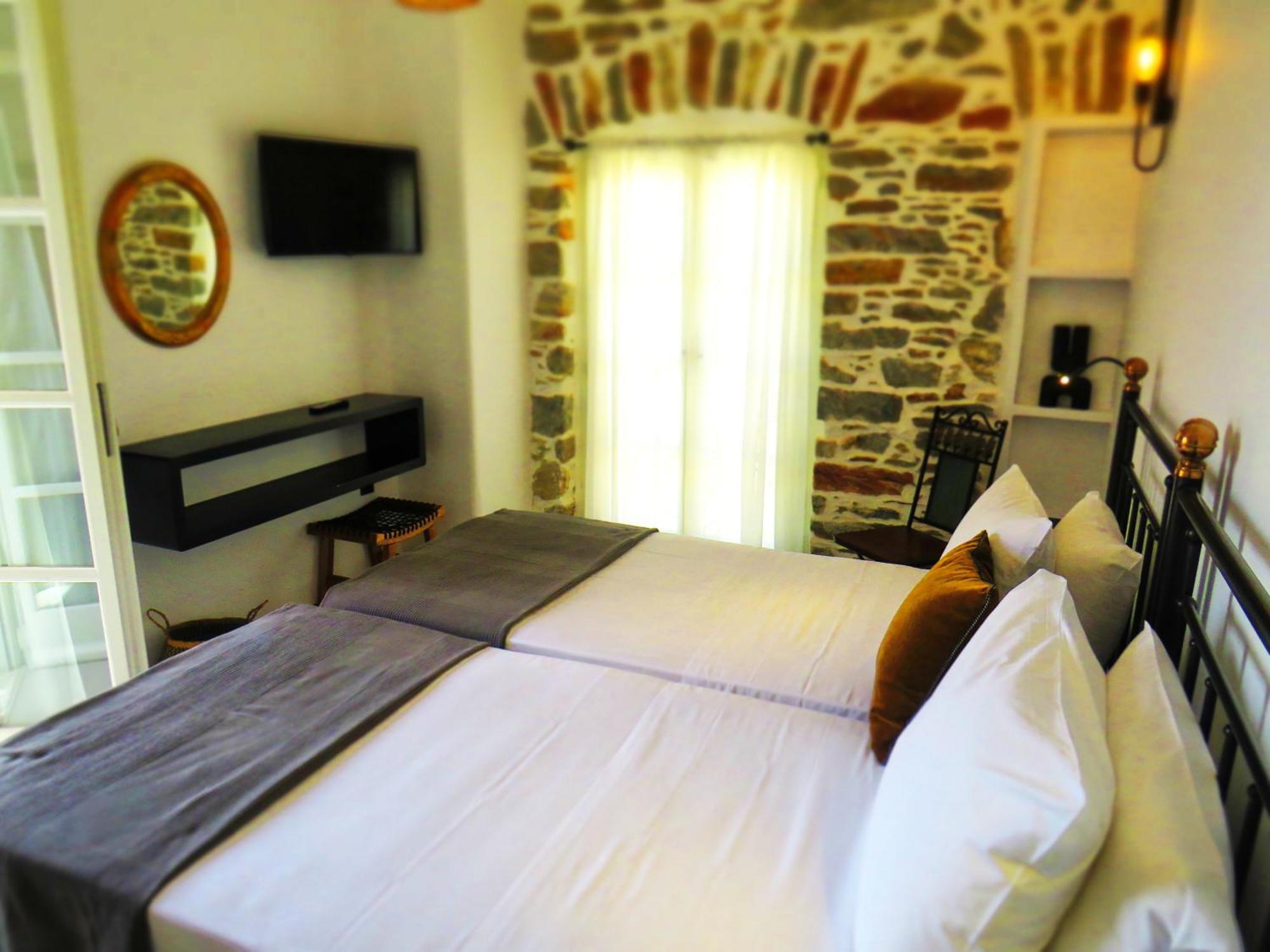 Axilleion Boutique Hotel Ermoupoli Exterior photo