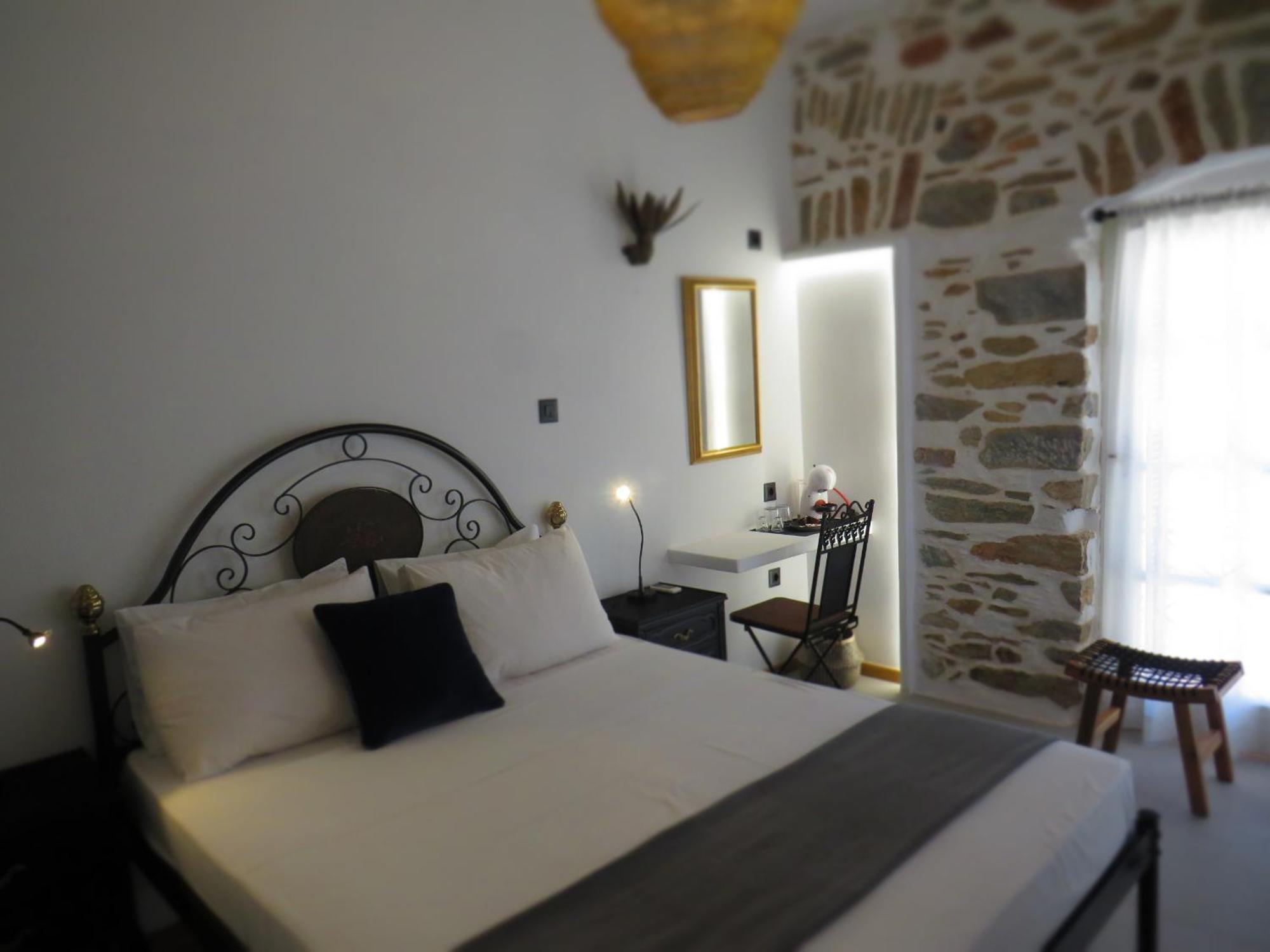Axilleion Boutique Hotel Ermoupoli Exterior photo