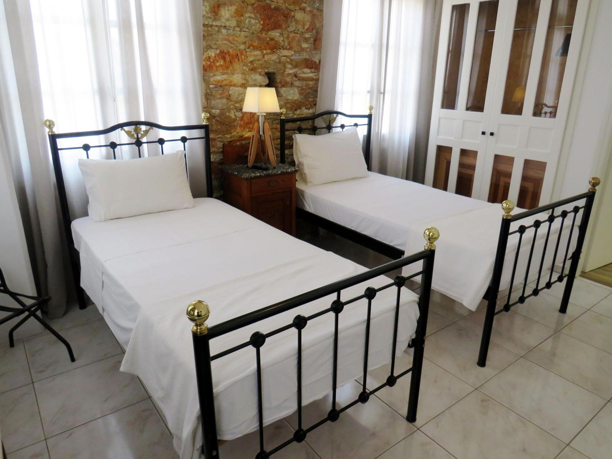 Axilleion Boutique Hotel Ermoupoli Exterior photo